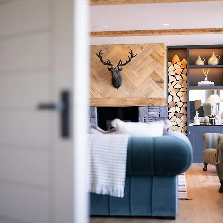 6 Bed In Oc-postkl Bowness-on-Windermere