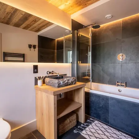 6 Bed In Oc-postkl